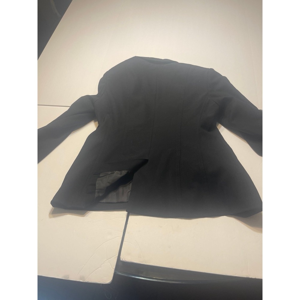 blazer - Picture 6 of 7